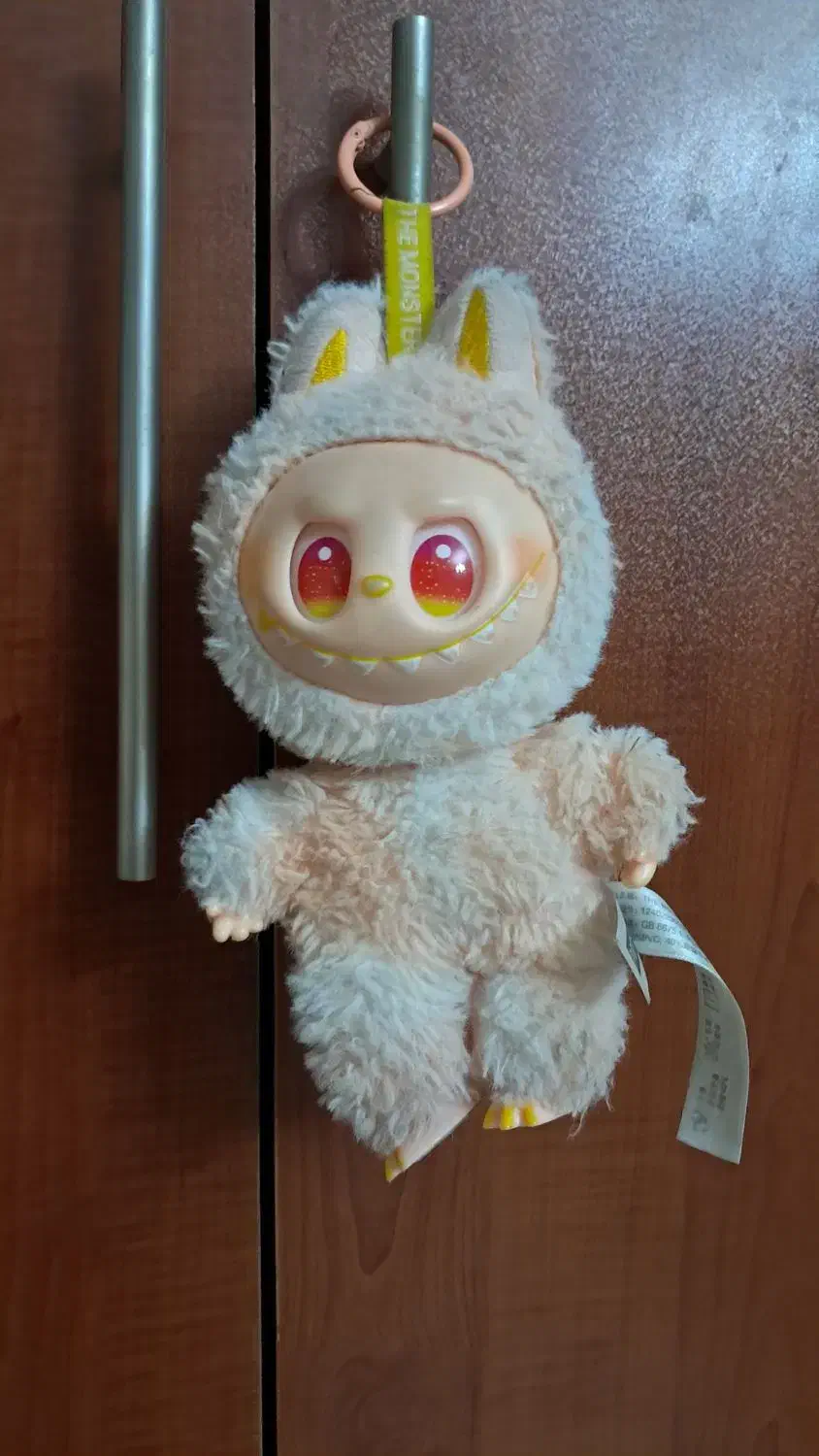 عروسک لبوبو|اسباب‌‌بازی|تبریز, |دیوار