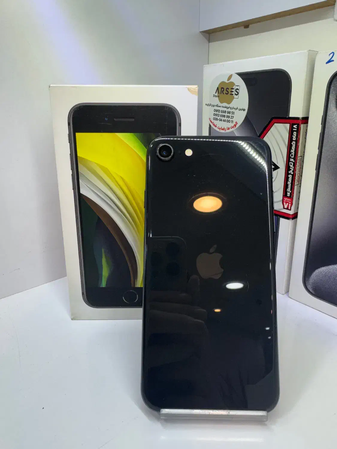 آیفون SE 2020 حافظه ۱۲۸|موبایل|کرج, گوهردشت|دیوار