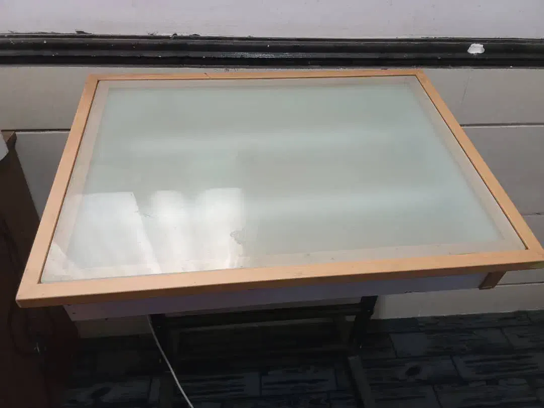 فروش میز نور|میز تحریر و کامپیوتر|لنجان, |دیوار