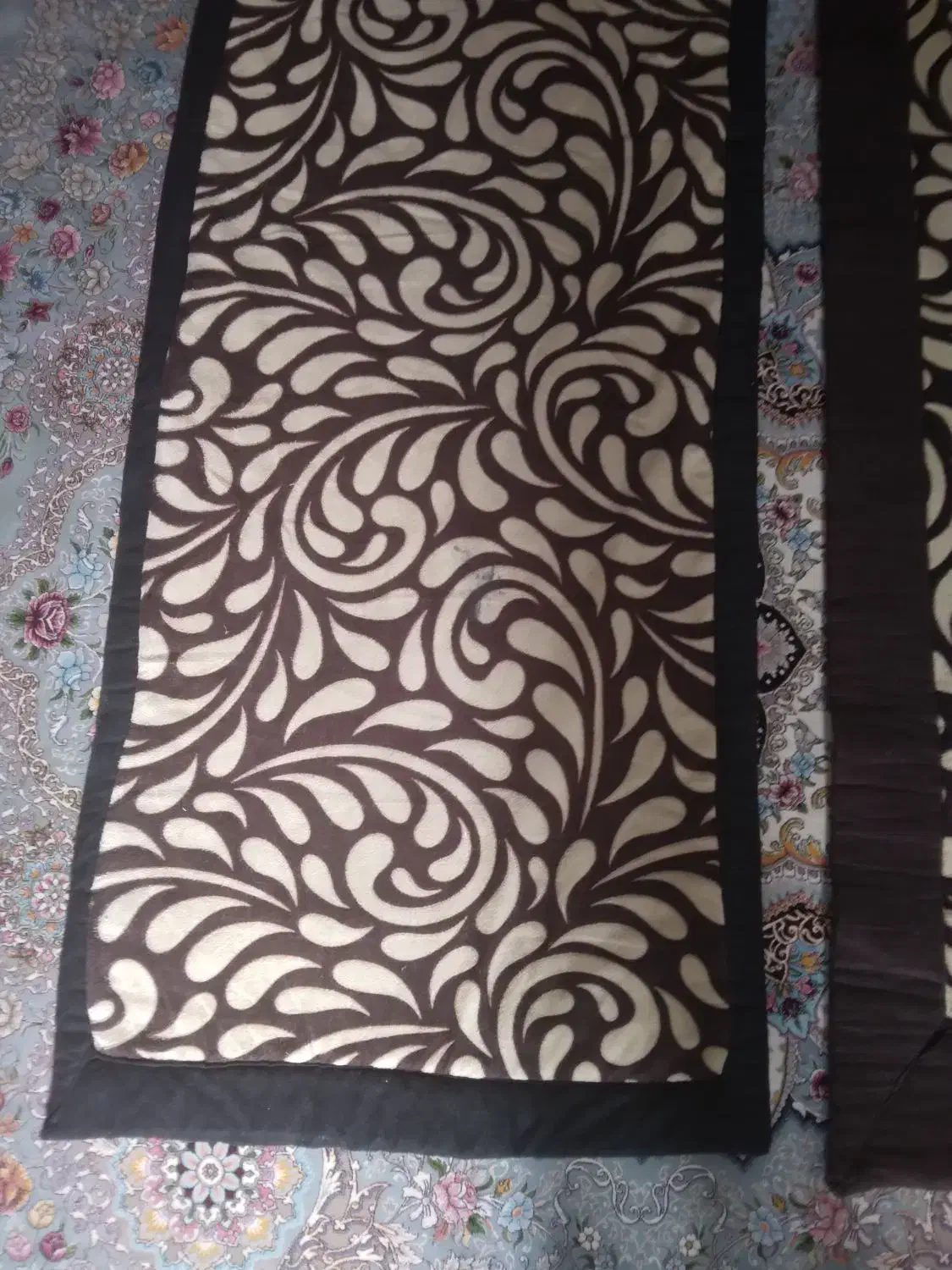 زیر انداز کنار پشتی|روفرشی|کرمانشاه, |دیوار