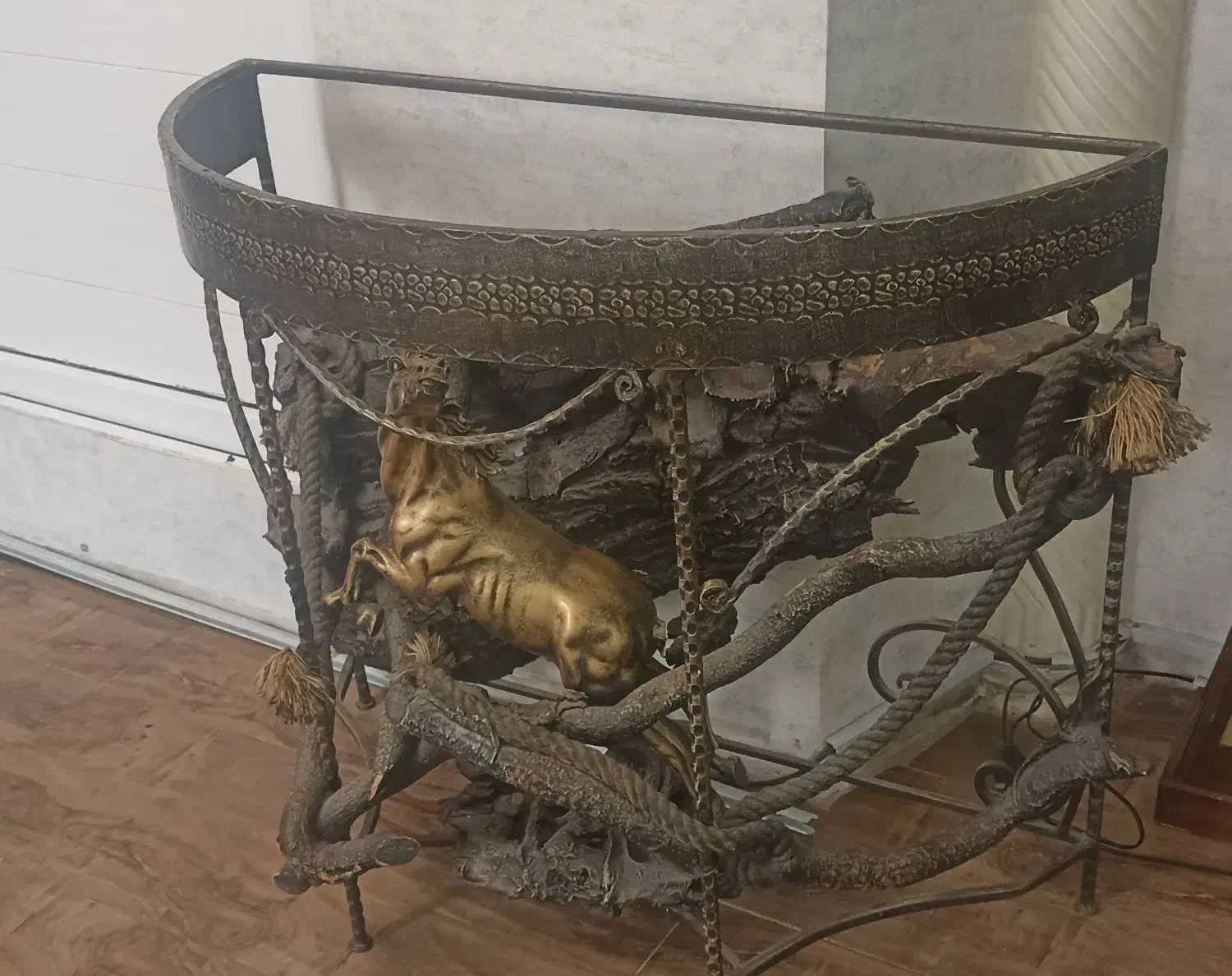 میز کنسول برنزی|بوفه، ویترین، کنسول|کرمان, |دیوار