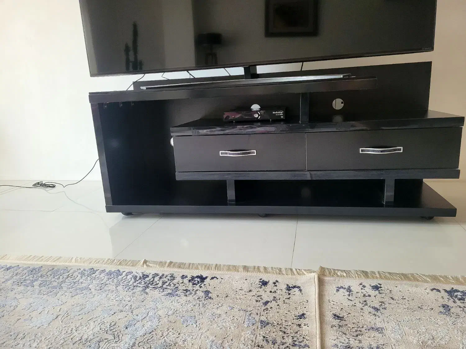 میززخاطره در حد نو|بوفه، ویترین، کنسول|تالش, هشتپر|دیوار