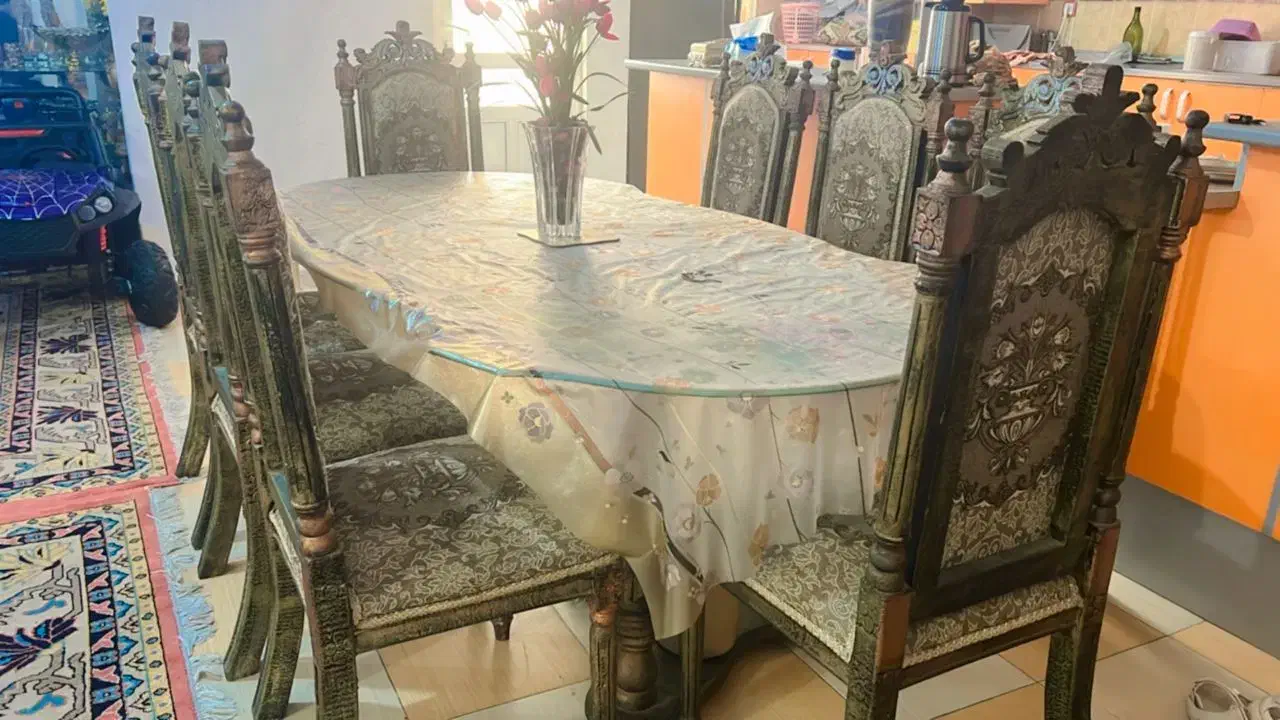 مبل سلطنتی ۹نفره بامیزجلومبلیومیز غذا خوری|مبلمان خانگی و میز عسلی|بندرعباس, |دیوار