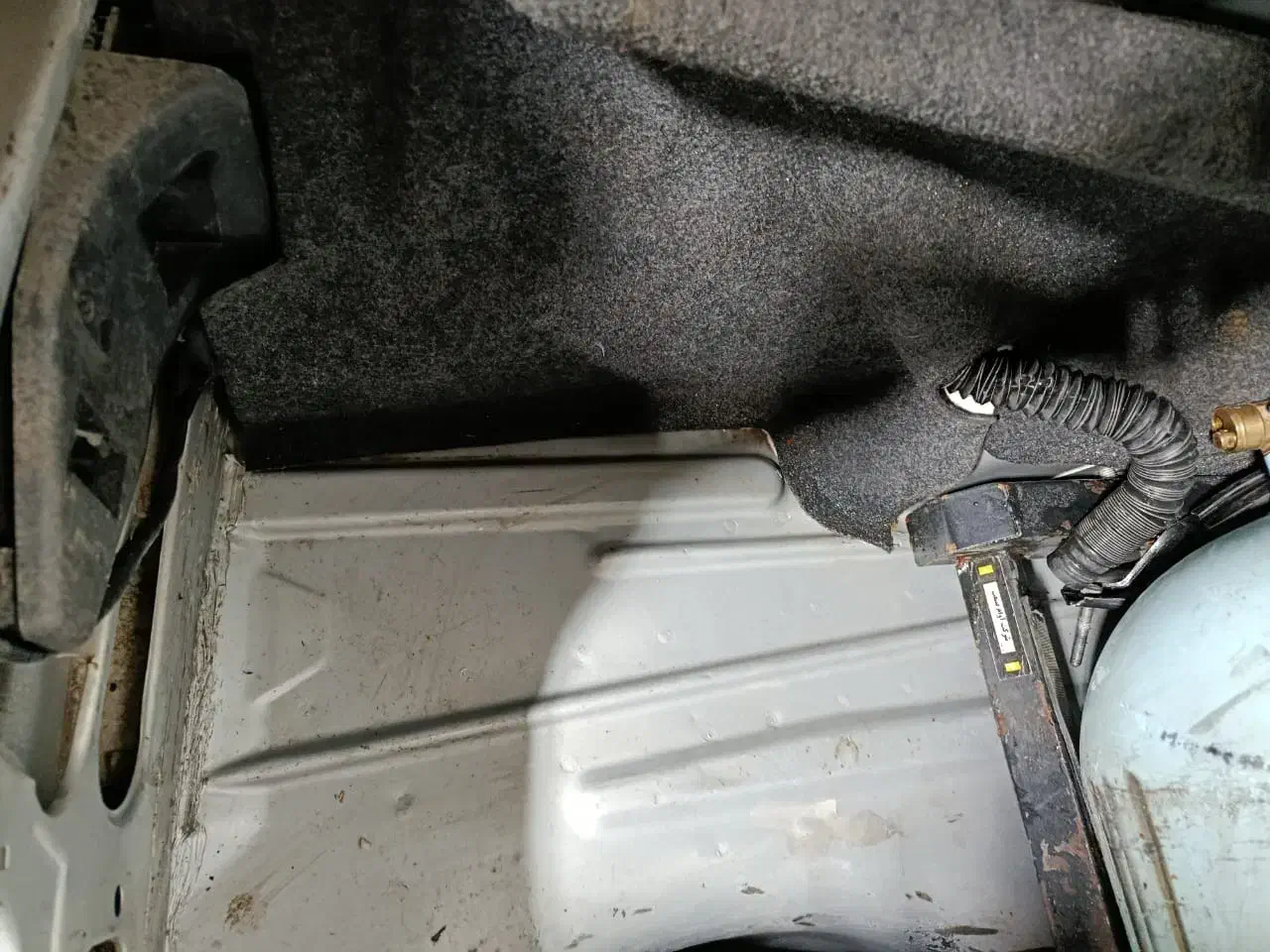 پژو 405 GLX - دوگانه سوز CNG، مدل ۱۳۹۶تصادفی|خودرو سواری و وانت|شیراز, شهرک امیر کبیر|دیوار