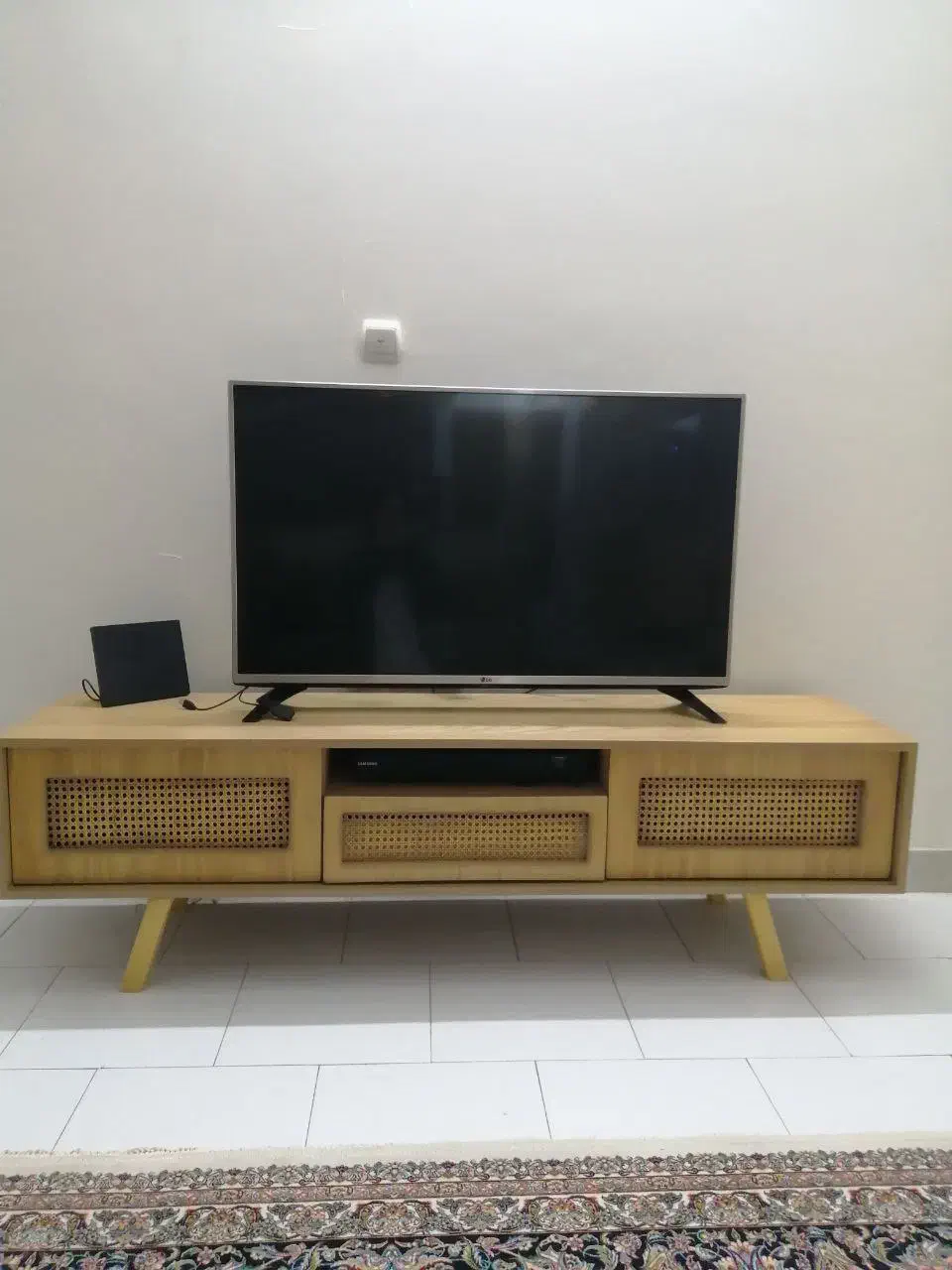 کنسول و میز تلویزیون|میز تلویزیون|کرج, شهرک فهمیده|دیوار