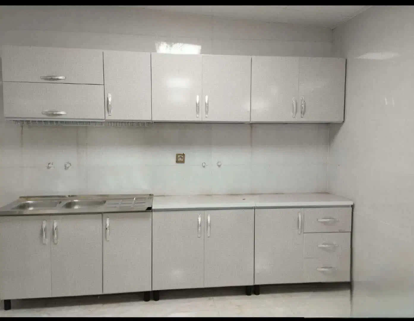 طرح تولید کابینت اشپز خانه کلاسیکی درجه یک|مصالح و تجهیزات ساختمان|زنجان, |دیوار