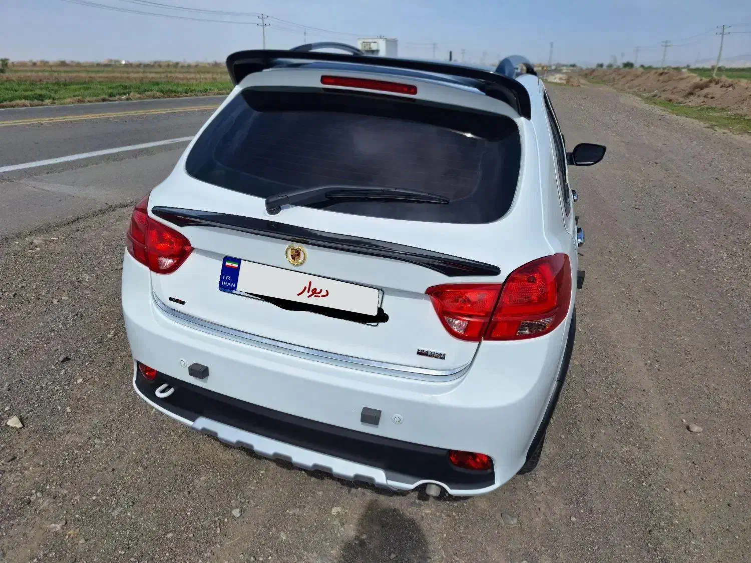 کوئیک آر اس پارس خودرو سفید مشکی مدل ۱۴۰۲|خودرو سواری و وانت|قاسم‌آباد (خواف), |دیوار
