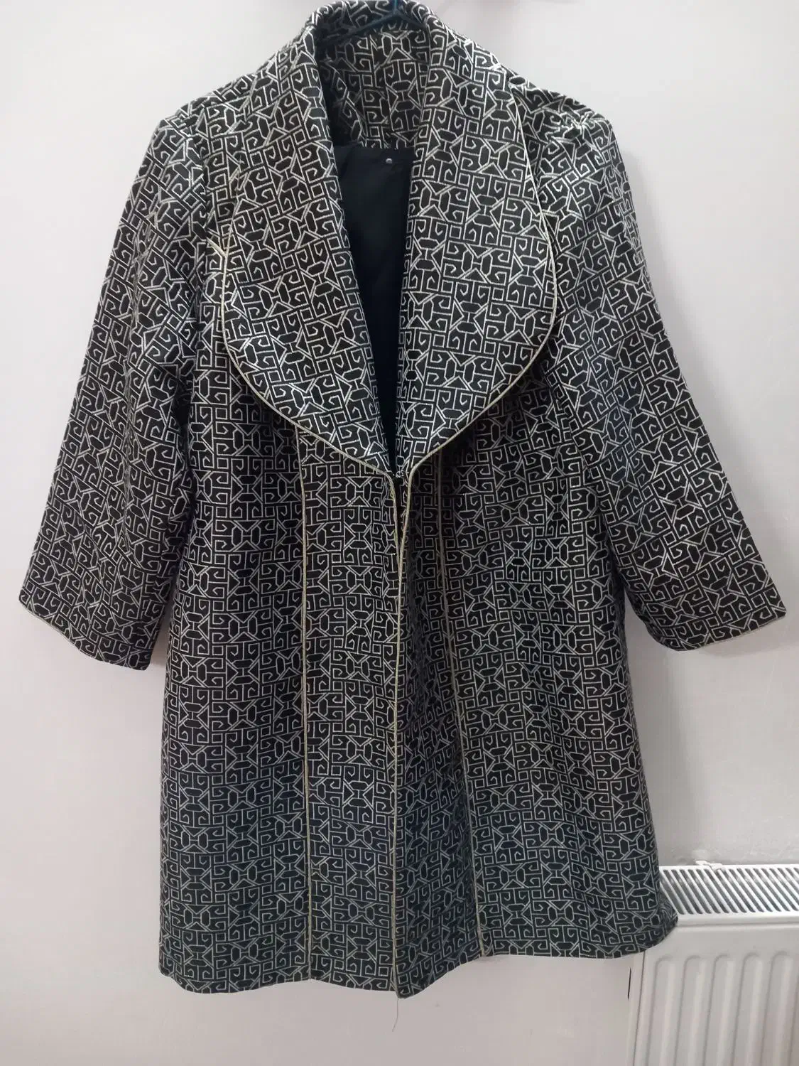 مانتو مجلسی مغزی دوزی شده|لباس|یزد, |دیوار