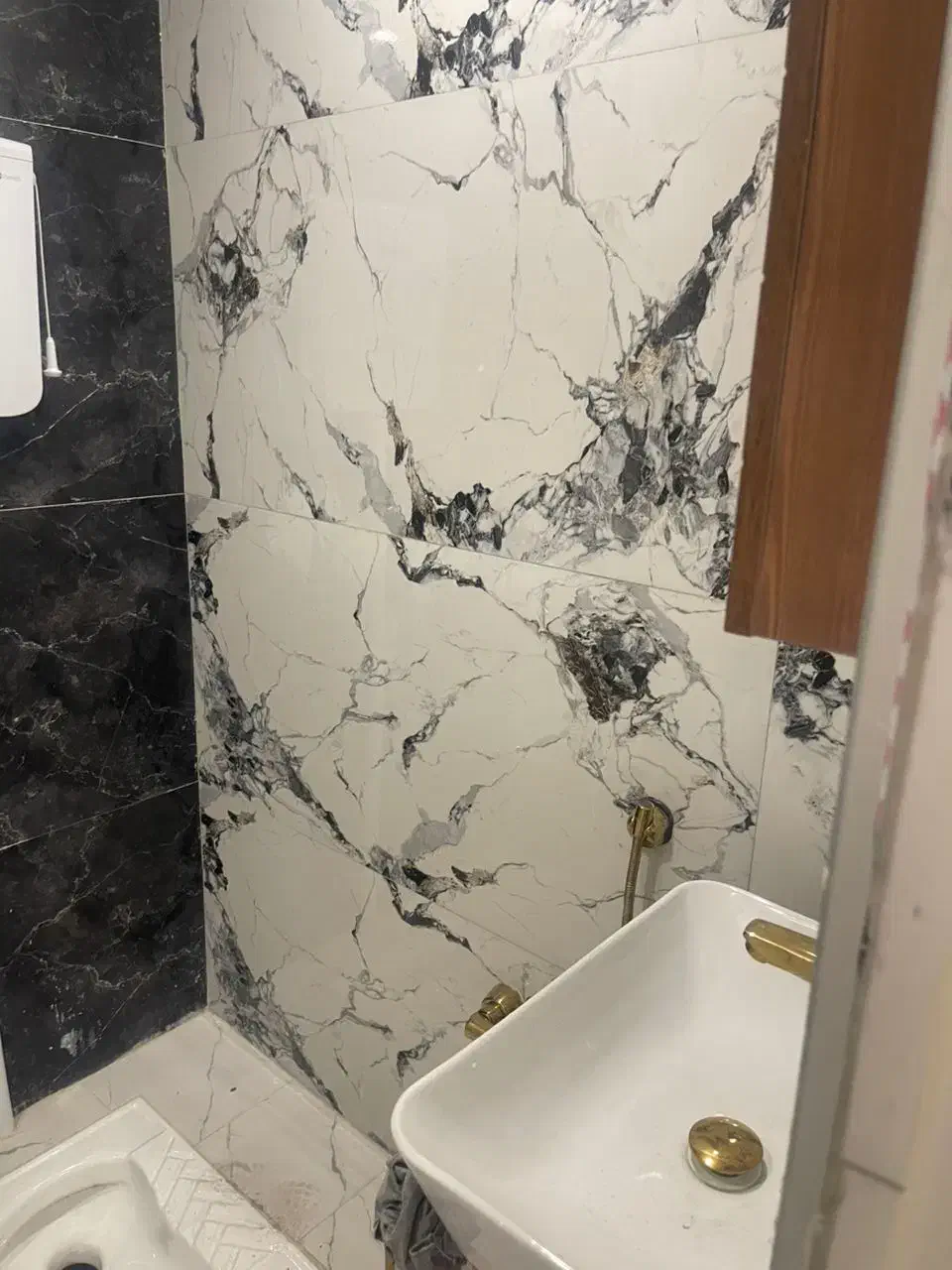 ۴طبقه ۷۲متری نوساز آذربایجان (آزادی)