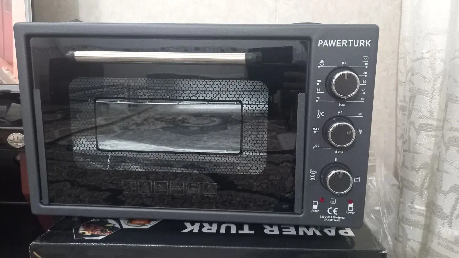 توستر مارک پاورترک کاملا نونو w۱۴۰۰وات|اجاق گاز و لوازم برقی پخت‌وپز|قرچک, زیبا شهر|دیوار