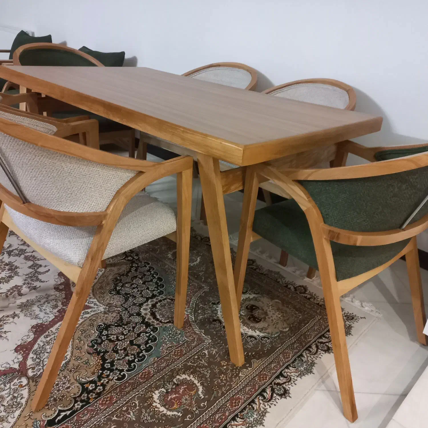 میز نهارخوری چوب راش نو|میز و صندلی غذاخوری|قم, شهرک قدس|دیوار