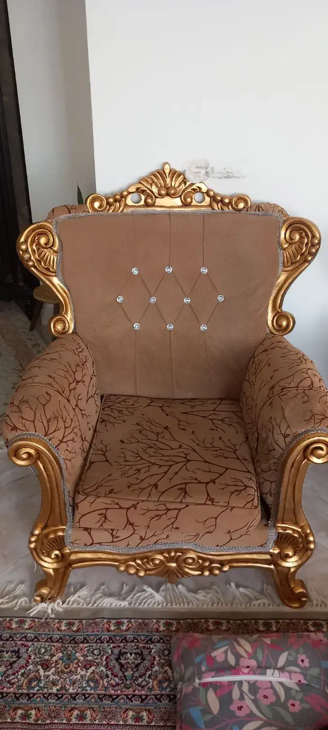 مبل ۷ نفره همراه با عسلی|مبلمان خانگی و میز عسلی|نهاوند, |دیوار