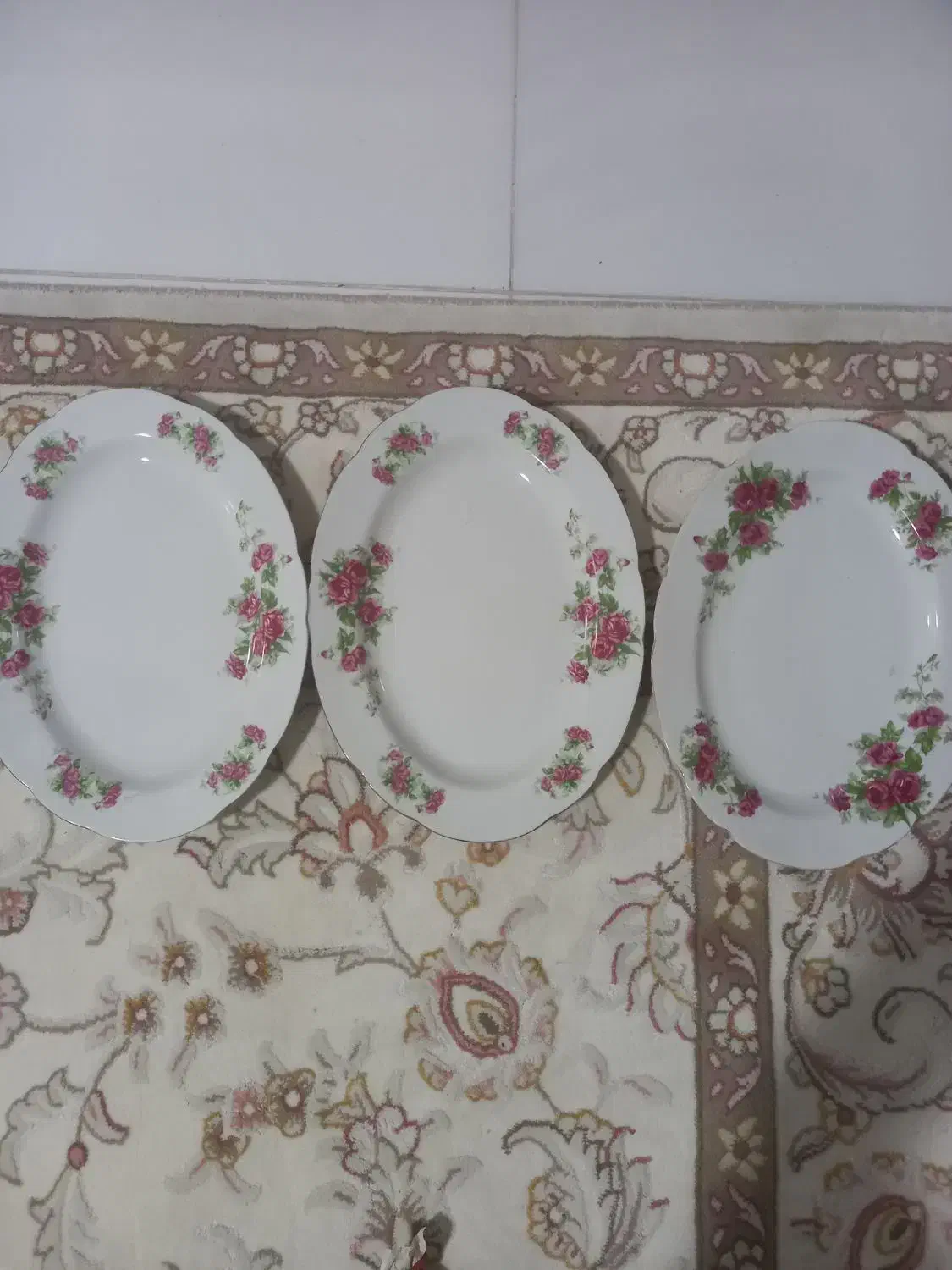 دیس گل سرخی ژاپنی|کلکسیون اشیاء عتیقه|تهران, مهران|دیوار