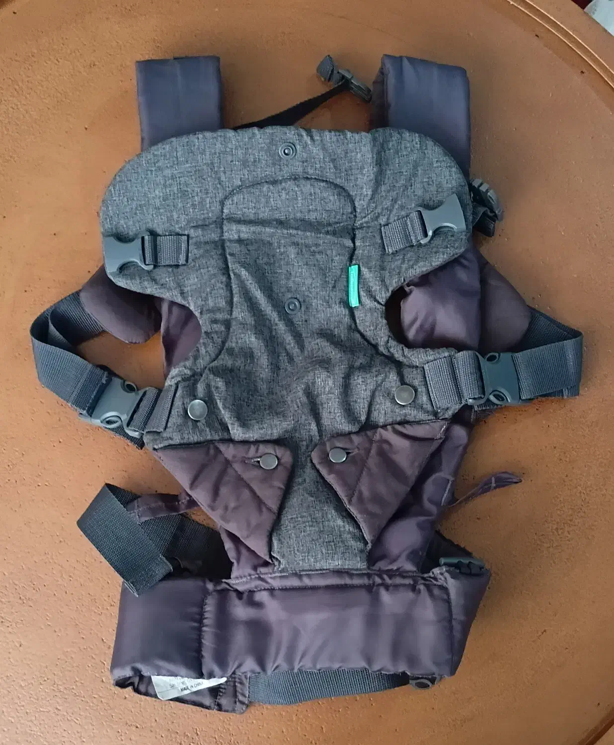 آغوشی|کالسکه و لوازم جانبی|فردیس, فردیس|دیوار