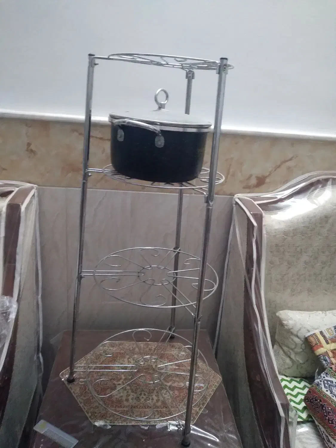 استند|آبچکان و نظمدهنده ظروف|قم, امامزاده ابراهیم|دیوار