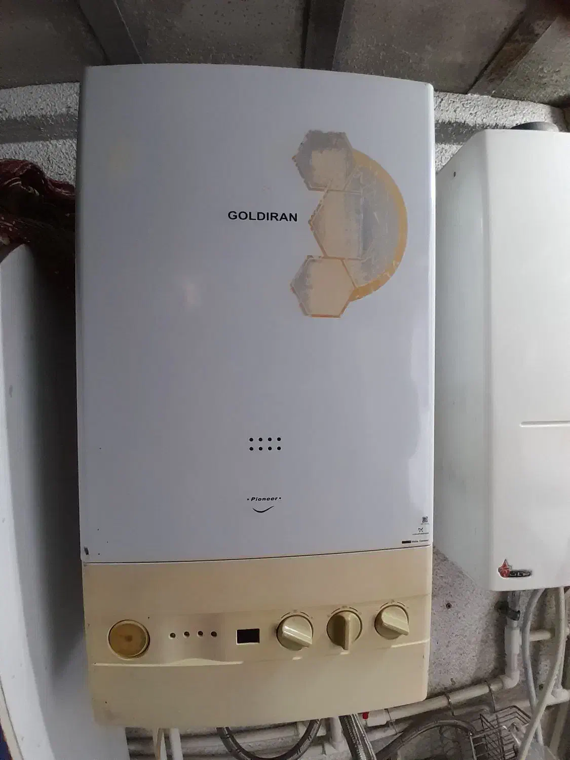 پکیج گلدیران|آبگرمکن، پکیج، شوفاژ|اسلامشهر, شهرک محمدیه|دیوار