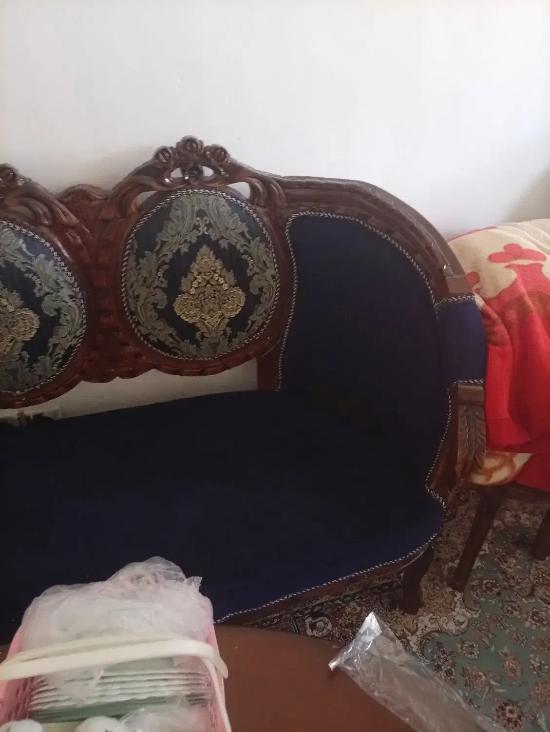 مبل سلطنتی سالم|مبلمان خانگی و میز عسلی|کمیجان, |دیوار