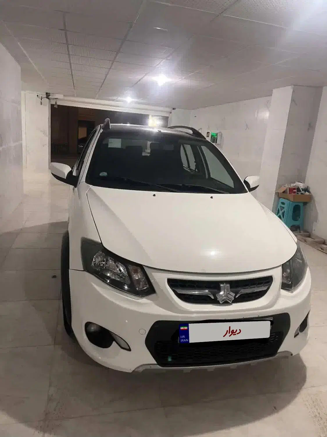 کوییک r|خودرو سواری و وانت|میانه, |دیوار