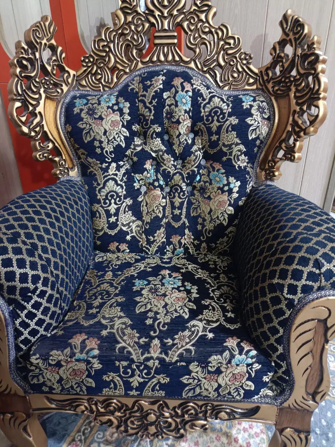 مبل سلطنتی|مبلمان خانگی و میز عسلی|قشم, |دیوار