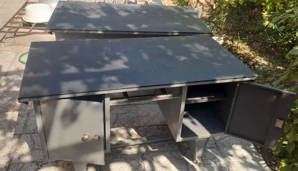 میز فلزی|میز تحریر و کامپیوتر|یزد, |دیوار