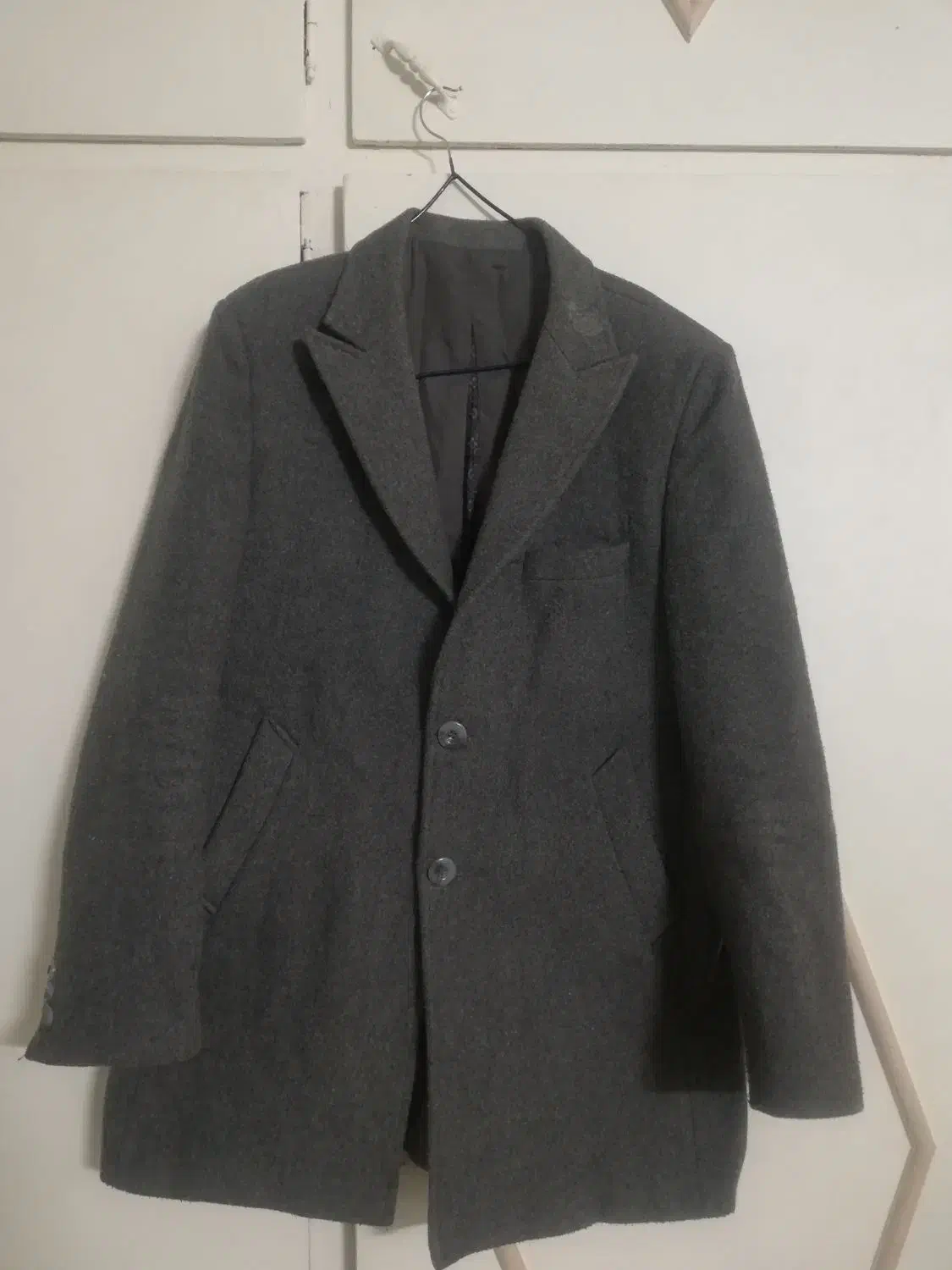 پالتو در حد نو فوتر درجه یک|لباس|مشهد, کارمندان دوم|دیوار