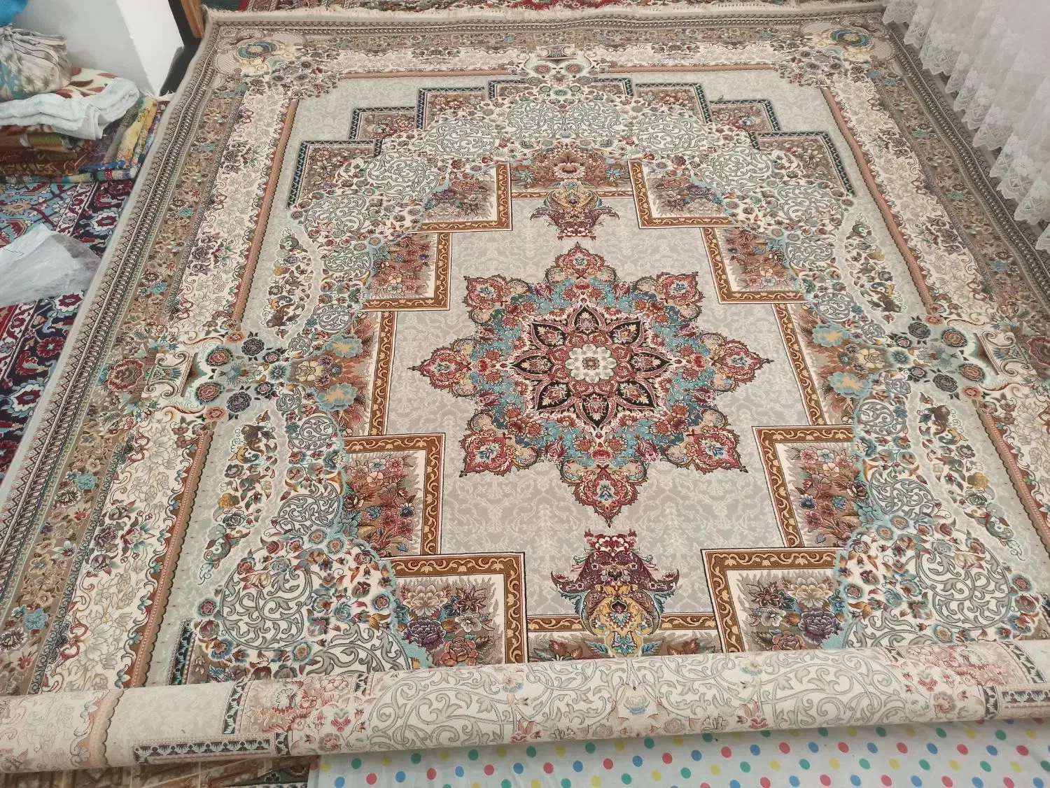 فرش 700شانه تراکم 2700یه جفت نو|فرش|شیروان (خراسان), |دیوار