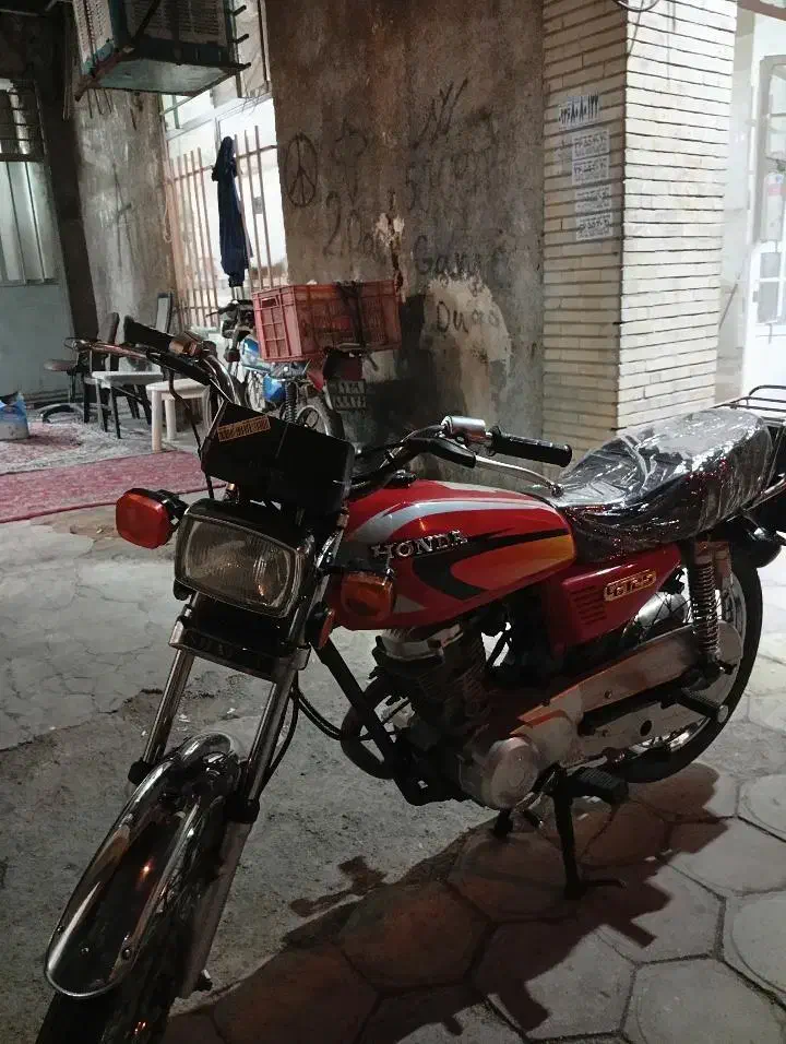 هوندا ۱۲۵|موتورسیکلت|فردیس, شهرک ناز|دیوار