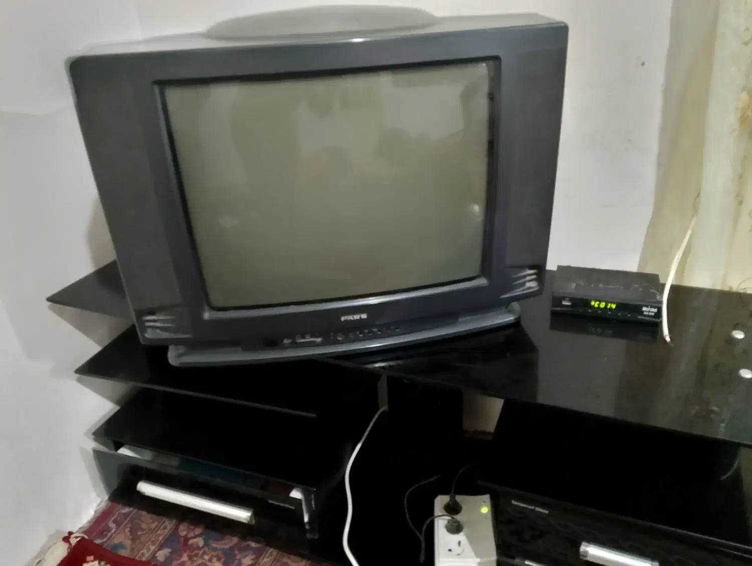 تلوزیون با دیجیتال بامیز قدیمی سالم|تلویزیون و پروژکتور|تربت جام, علوی|دیوار