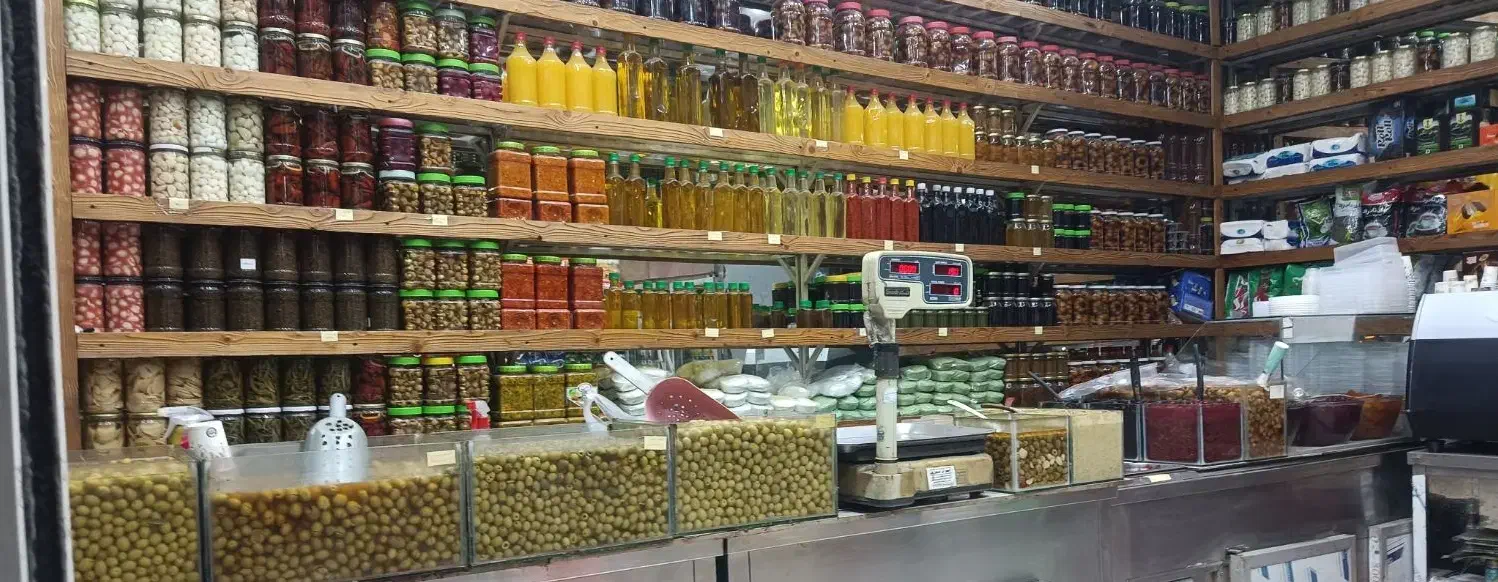 فروشنده محصولات زیتون|استخدام خدمات فروشگاه و رستوران|رودبار, |دیوار