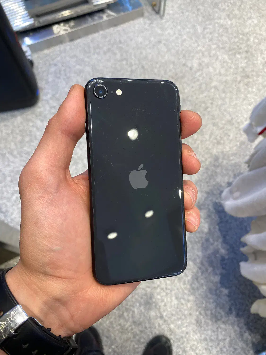 iphone SE 2020 128|موبایل|کرج, گوهردشت|دیوار
