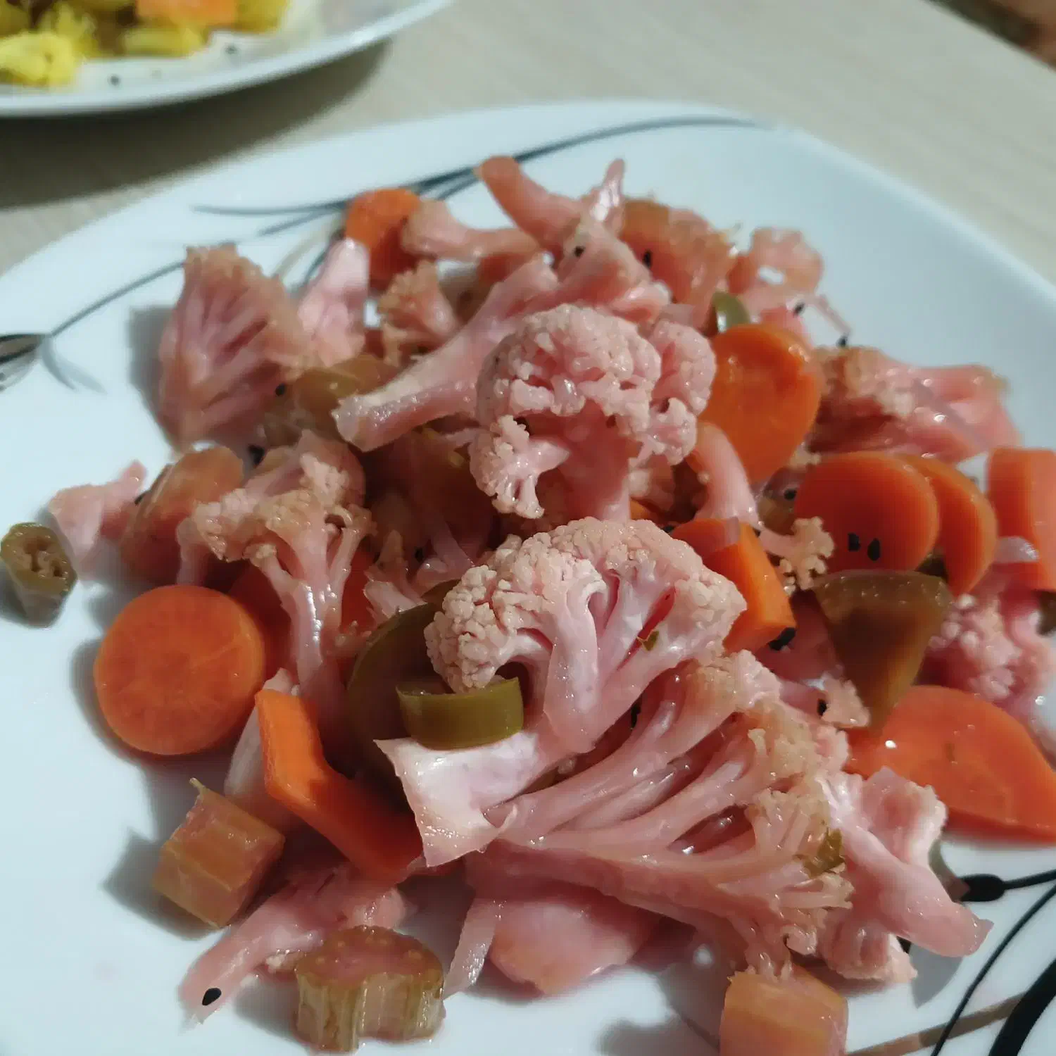 ترشیجات خانگی|خوردنی و آشامیدنی|چابکسر, |دیوار