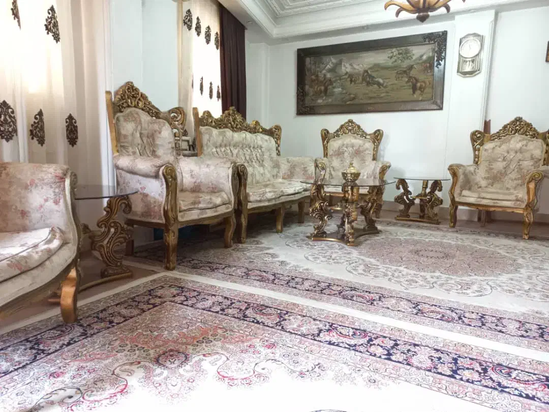 فروش مبل ۹نفره استیل|مبلمان خانگی و میز عسلی|رشت, گلباغ نماز|دیوار