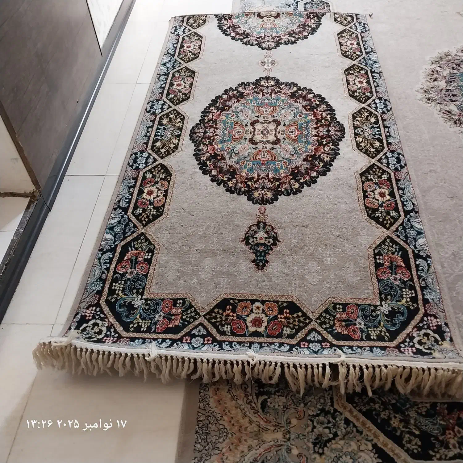 فرش ۱۲۰۰ شانه|فرش|شیراز, فرگاز|دیوار