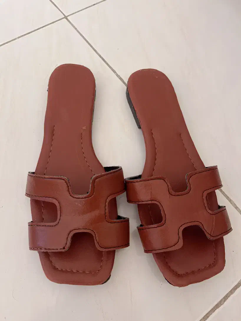 فروش صندل|کیف، کفش، کمربند|گلپایگان, |دیوار