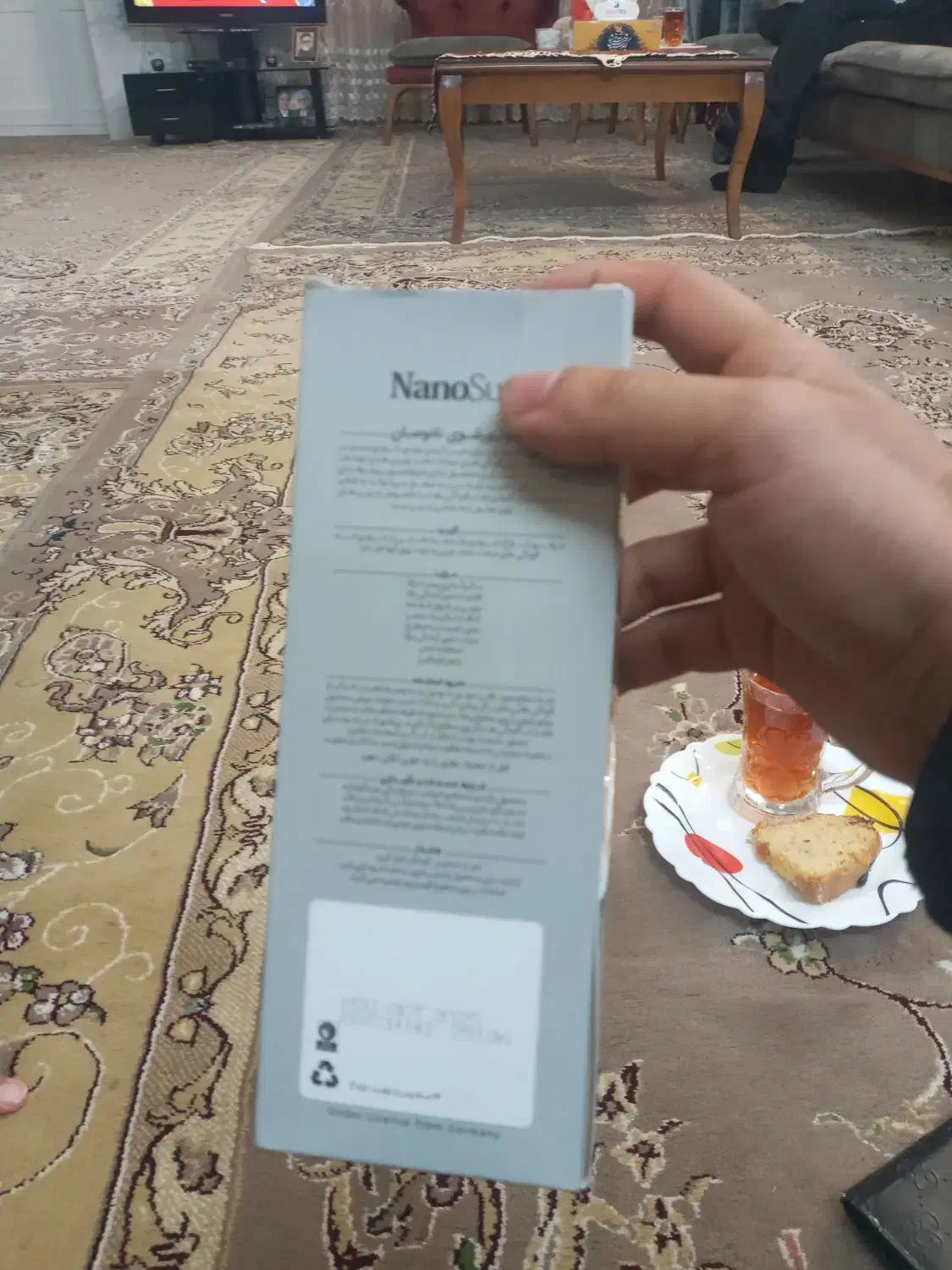 محصولات نوسان وچربی زلال و مایع شیشه شور|مواد شوینده و دستمال کاغذی|گنبد کاووس, |دیوار