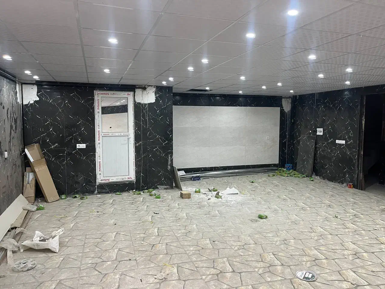 اجاره سالن واقع در جام جم|اجارهٔ دفتر کار، اتاق اداری، مطب|سنندج, |دیوار