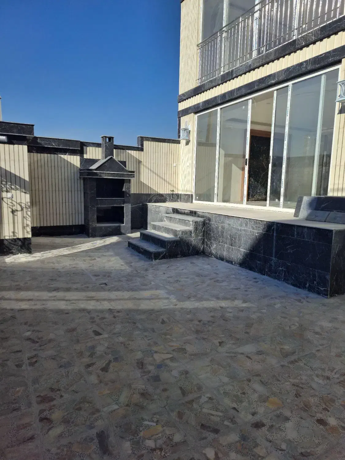 فدک دو خواب همکف حیاط دار ماشین رو نوساز|فروش آپارتمان|شاهین‌شهر, فدک|دیوار