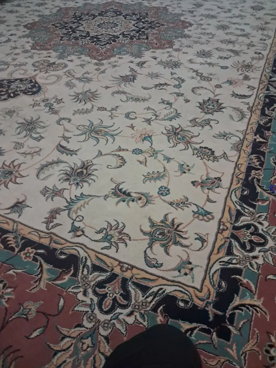 قالی.۷۰شانه ۱۲متری|فرش|گنبد کاووس, |دیوار