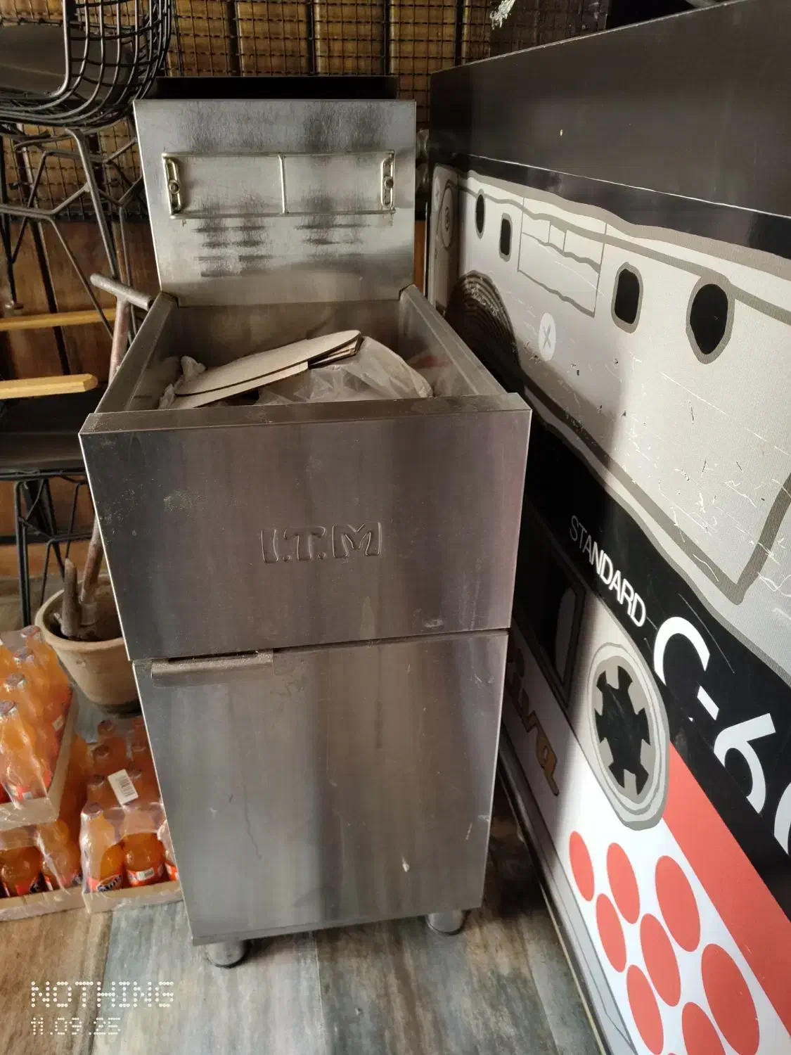 فروش لوازم فست فود|کافیشاپ و رستوران|خوی, |دیوار