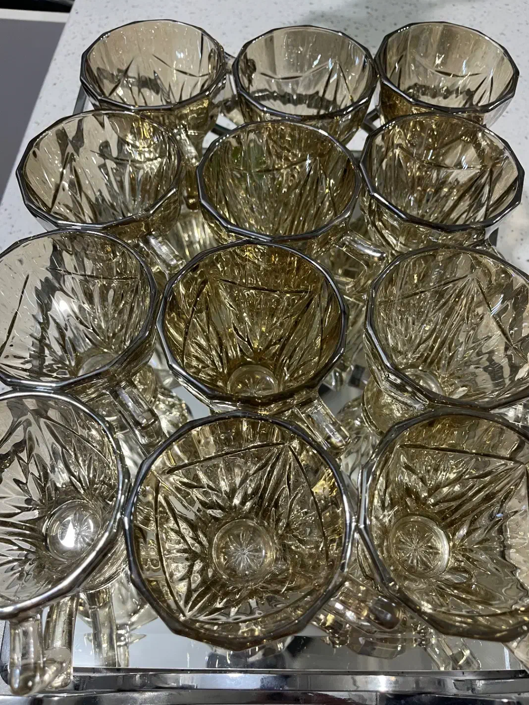 استکان چای|ظروف سرو و پذیرایی|رباطکریم, رباطکریم|دیوار