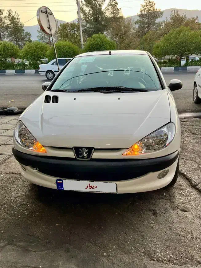 پژو ۲۰۶ تیپ ۲ مدل ۹۸ بدون رنگ|خودرو سواری و وانت|شیراز, صنایع الکترونیک|دیوار