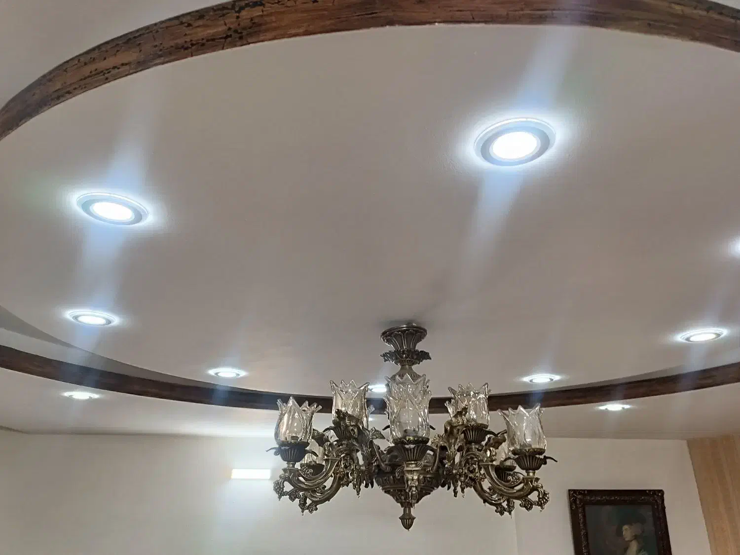 لوستر 12 شعله برنر کاملا نو|لوستر و چراغ آویز|شاهینشهر, عطار|دیوار