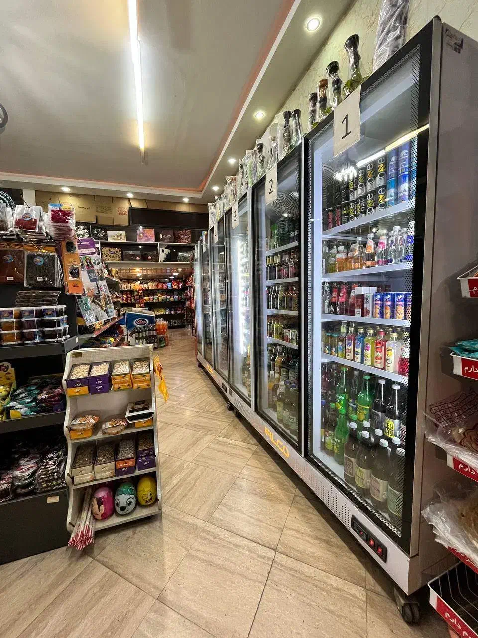 موقعیت ممتاز در بهترین نقطه از شاندیز|اجارهٔ مغازه و غرفه|شاندیز, |دیوار