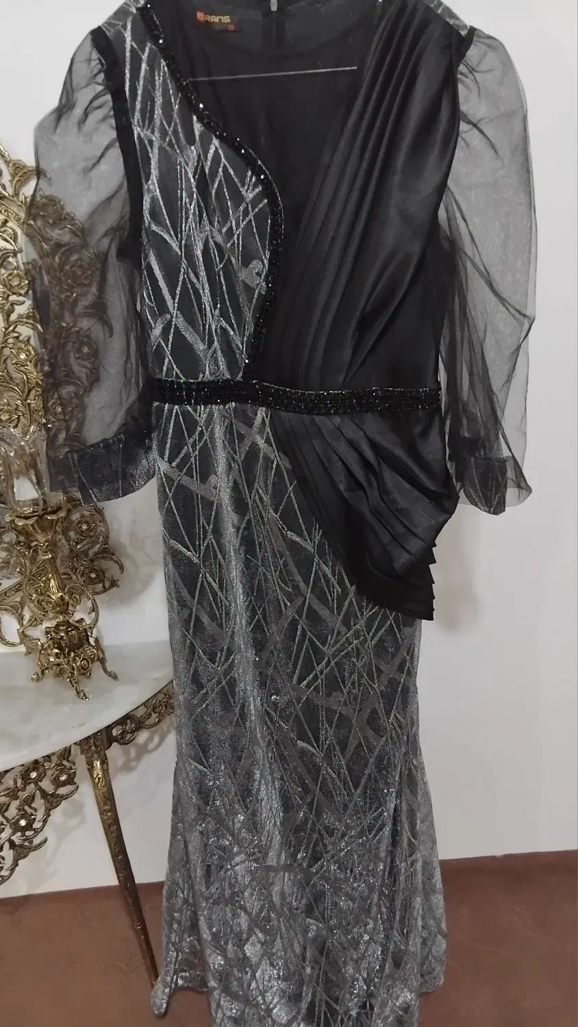 فروشلباسمجلسیزنانه|لباس|سلماس, |دیوار