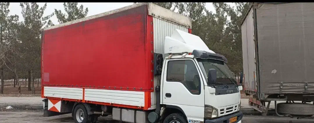 کامیون حمل اثاثیه همراه با کارگر|خدمات حمل و نقل|اهر, |دیوار