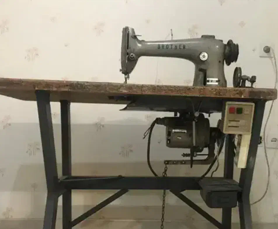 چرخ خیاطی برادر با میز|چرخ خیاطی و ریسندگی|تبریز, |دیوار