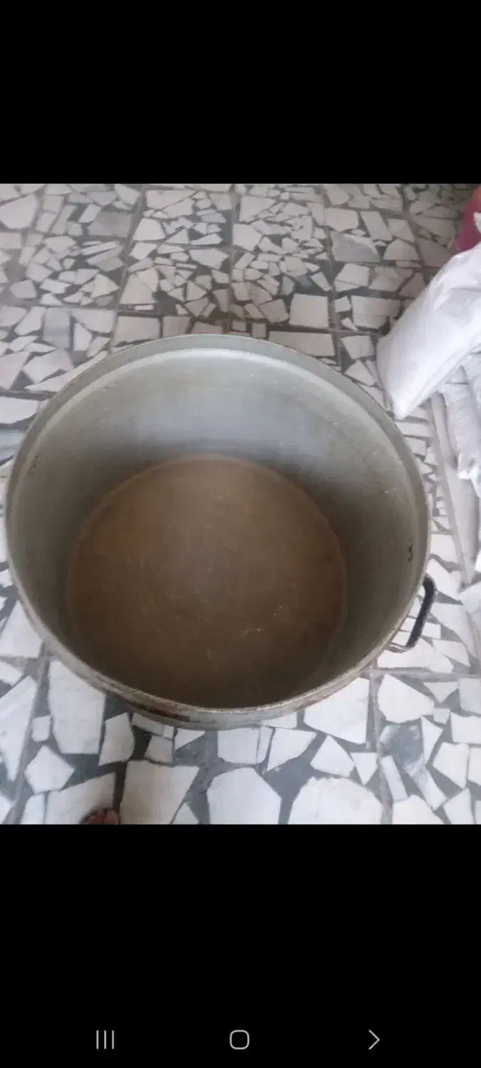 دو عدد دیگ بزرگ برای برنج وگوشت|ظروف پخت‌وپز|گنبد کاووس, |دیوار