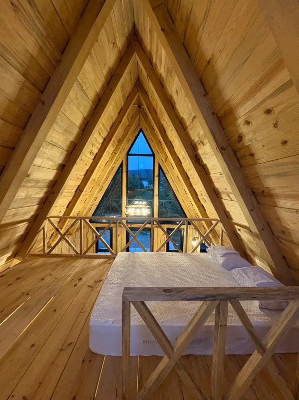 ساخت کلبه آلاچیق و روفگاردن چوبی|خدمات پیشه و مهارت|قائم‌شهر, |دیوار