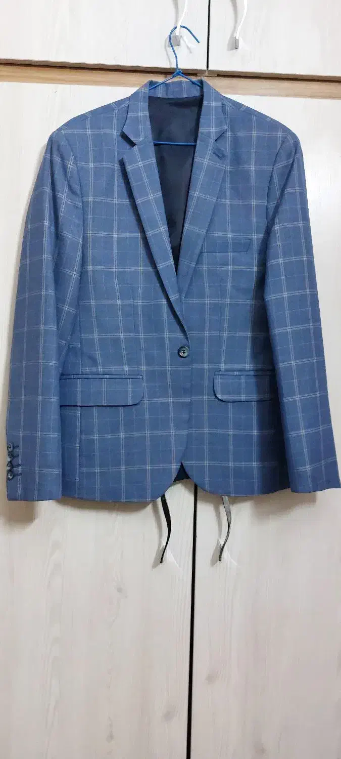 کت تک|لباس|گلبهار, شهر جدید گلبهار|دیوار