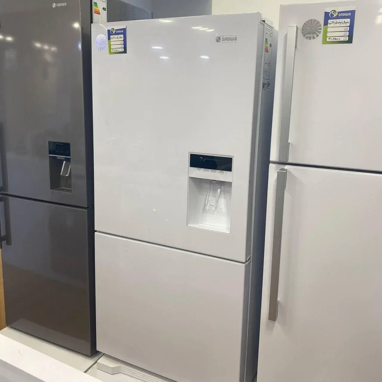 یخچال 26 فوت اسنوا|یخچال و فریزر|صومعه‌سرا, |دیوار